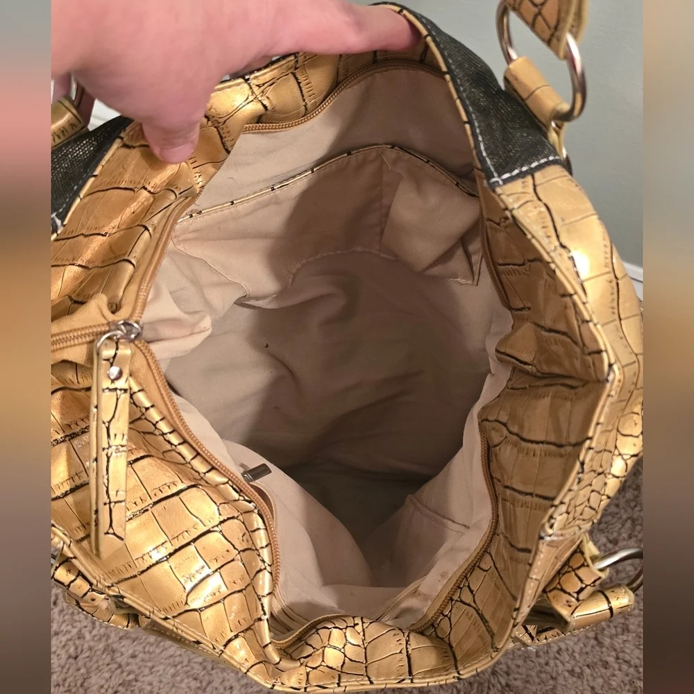 Large Unique Gold and Black Women's Handbag (1206)